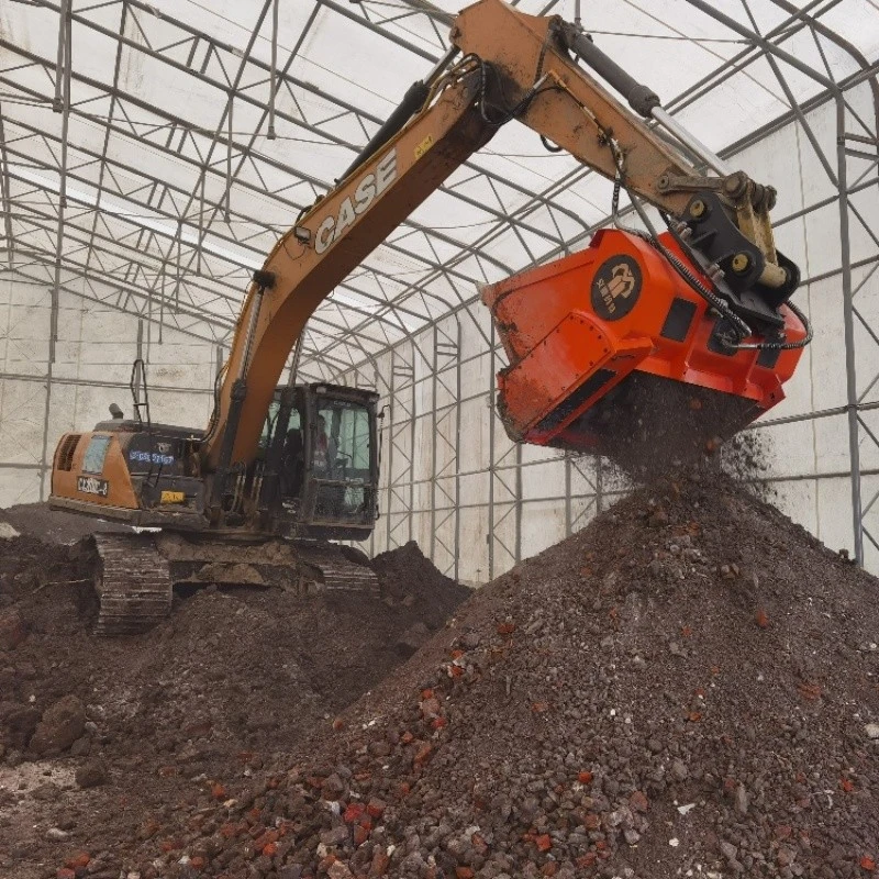 screening bucket (68)